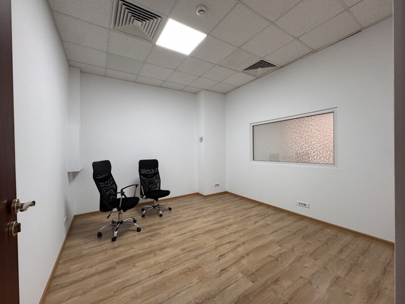 Cotroceni Business Center /disponibilitati 100-130 mp / acces stradal / metrou