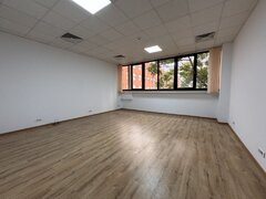 Cotroceni Business Center /disponibilitati 100-130 mp / acces stradal / metrou